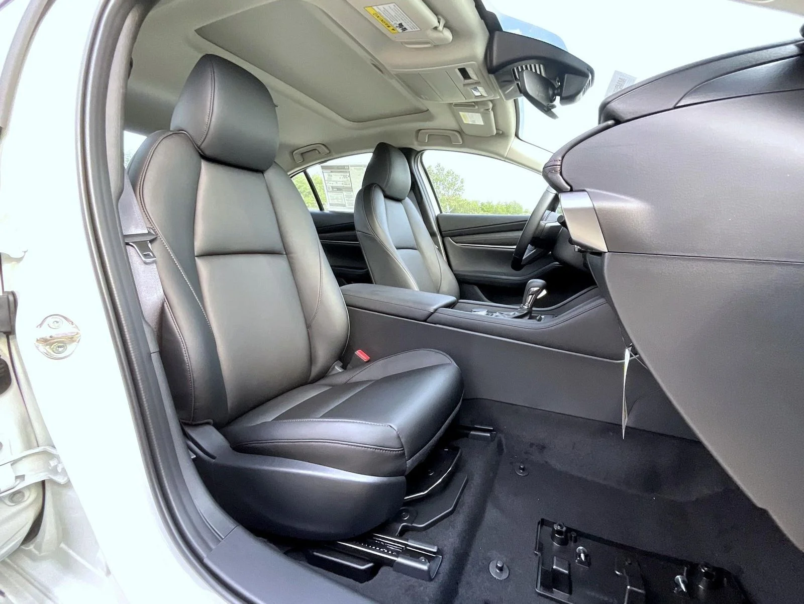 New 2026 White Mazda 2.5 S Preferred image 17