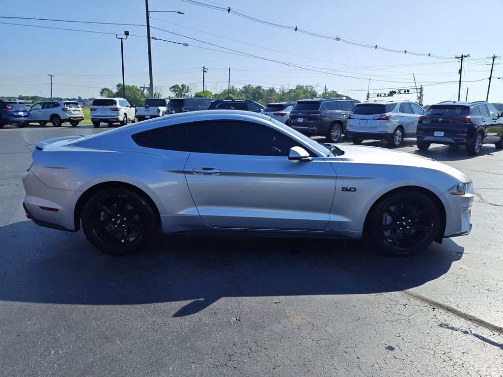 Used 2019 Silver Ford GT Premium image 6