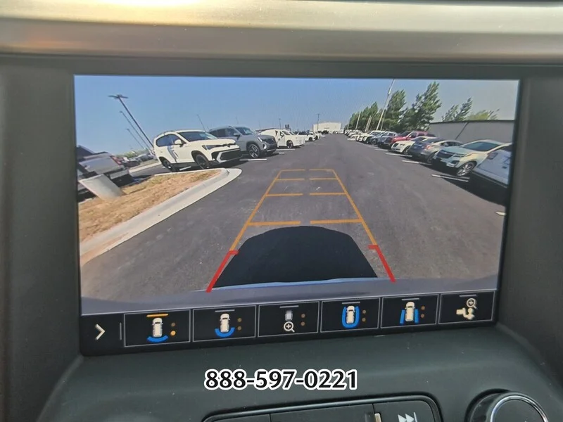 Used 2020 Quicksilver Metallic GMC Denali image 23