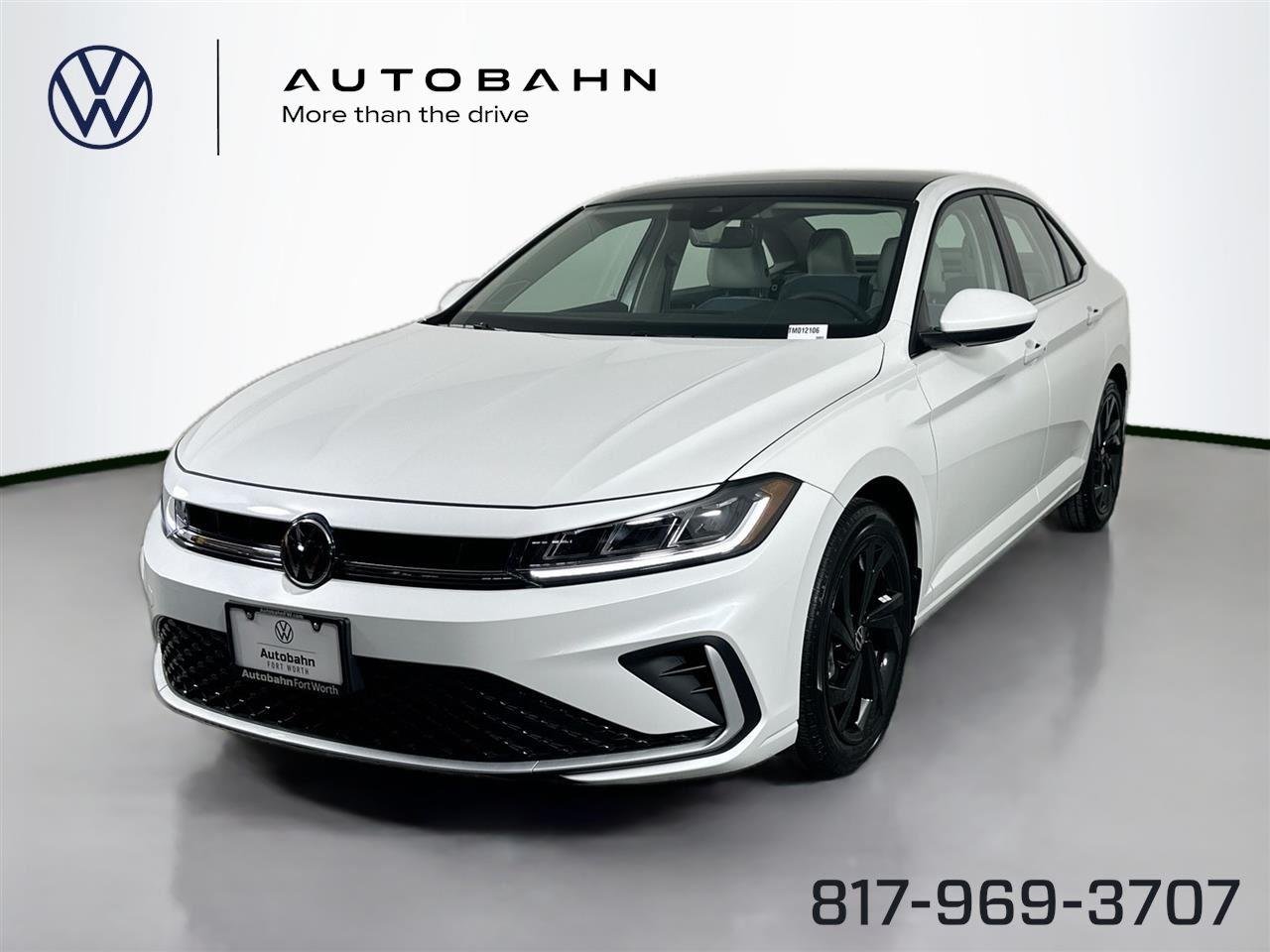 New 2026 Opal White Pearl Volkswagen SE image 1