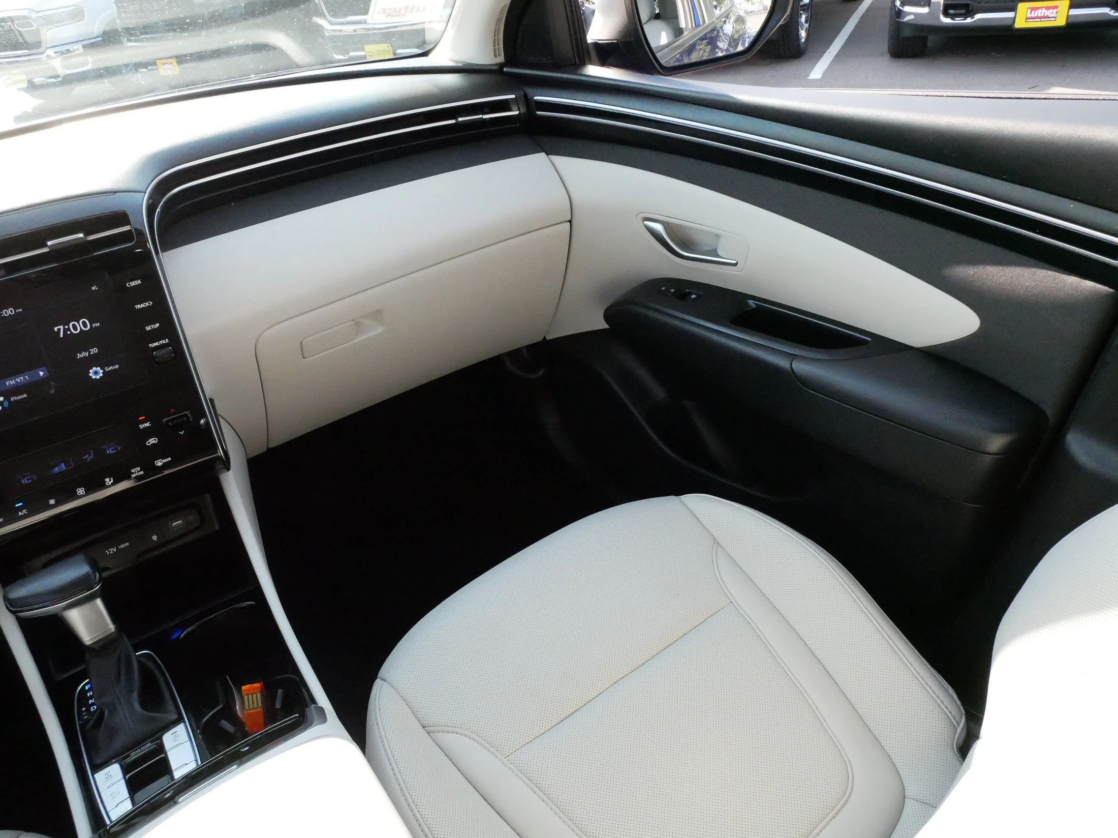 Used 2023 Intense Blue Hyundai SEL image 11