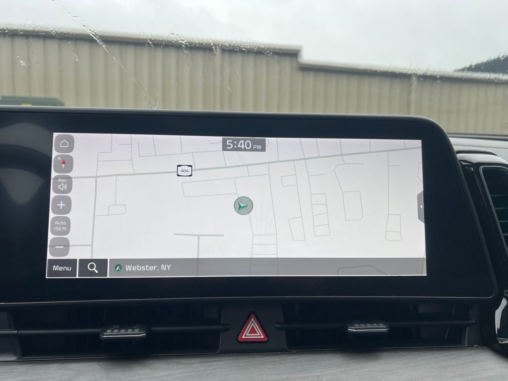 Used 2023 Black Kia X-Line image 12