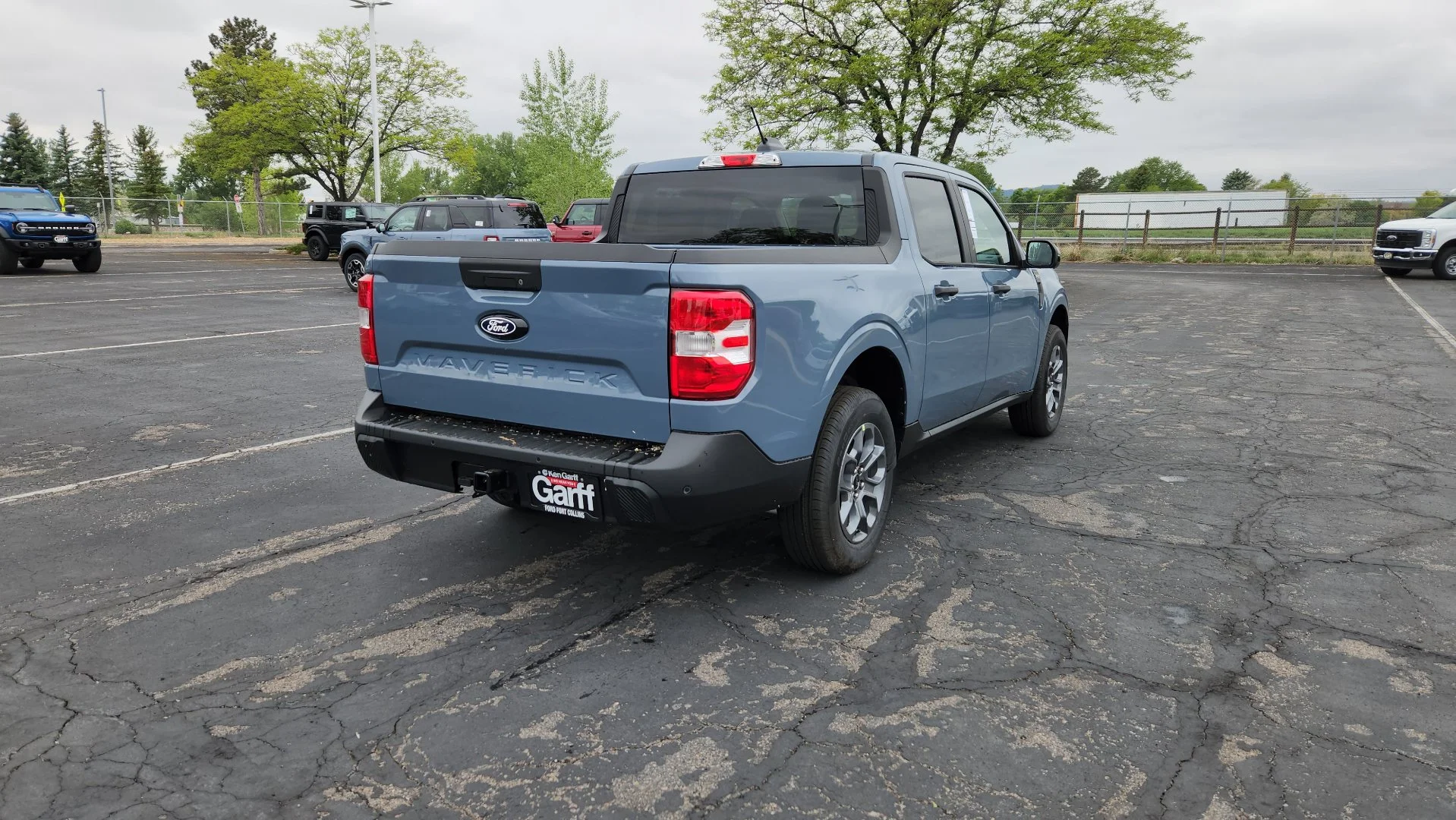 New 2026 Azure Gray Metallic Tri-Coat Ford XLT image 13