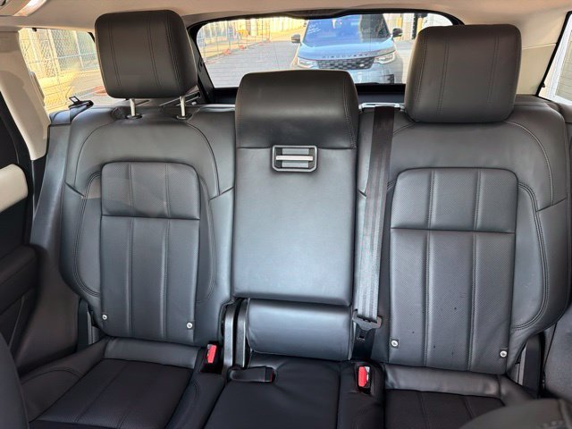 Used 2022 Silver Land Rover HSE Silver Edition image 15