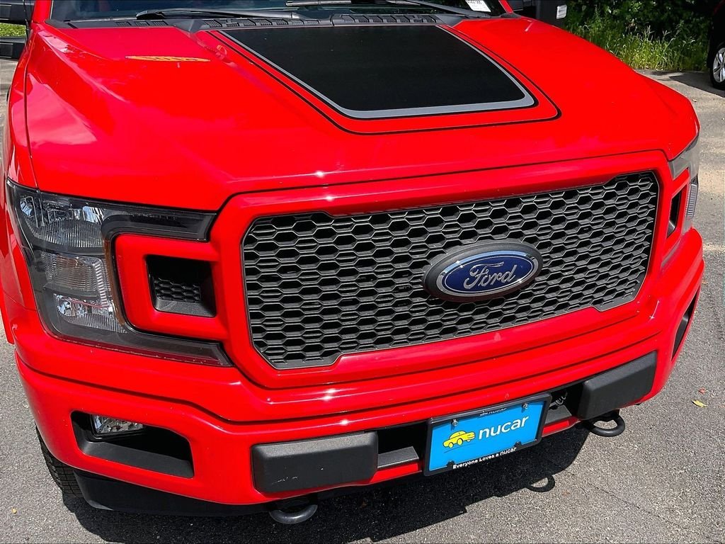 Used 2019 Red Ford Lariat image 30