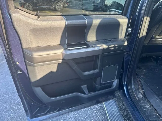 Used 2020 Blue Ford Platinum image 32