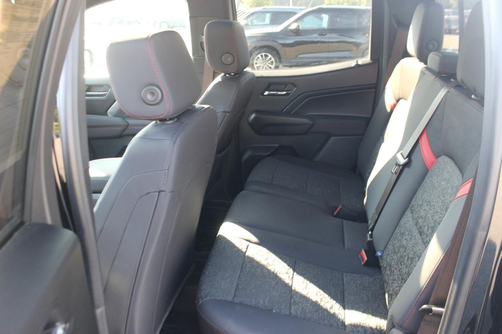 Used 2024 Black Chevrolet Z71 image 32