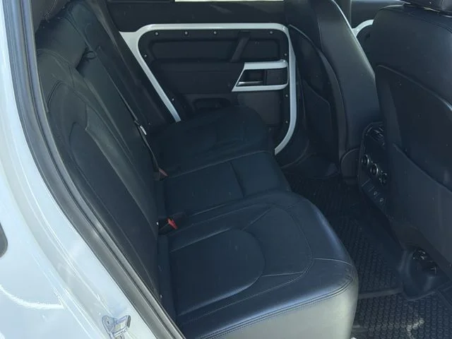 Used 2023 White Land Rover S image 36