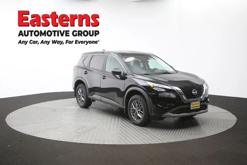 Used 2023 Black Nissan S image 49