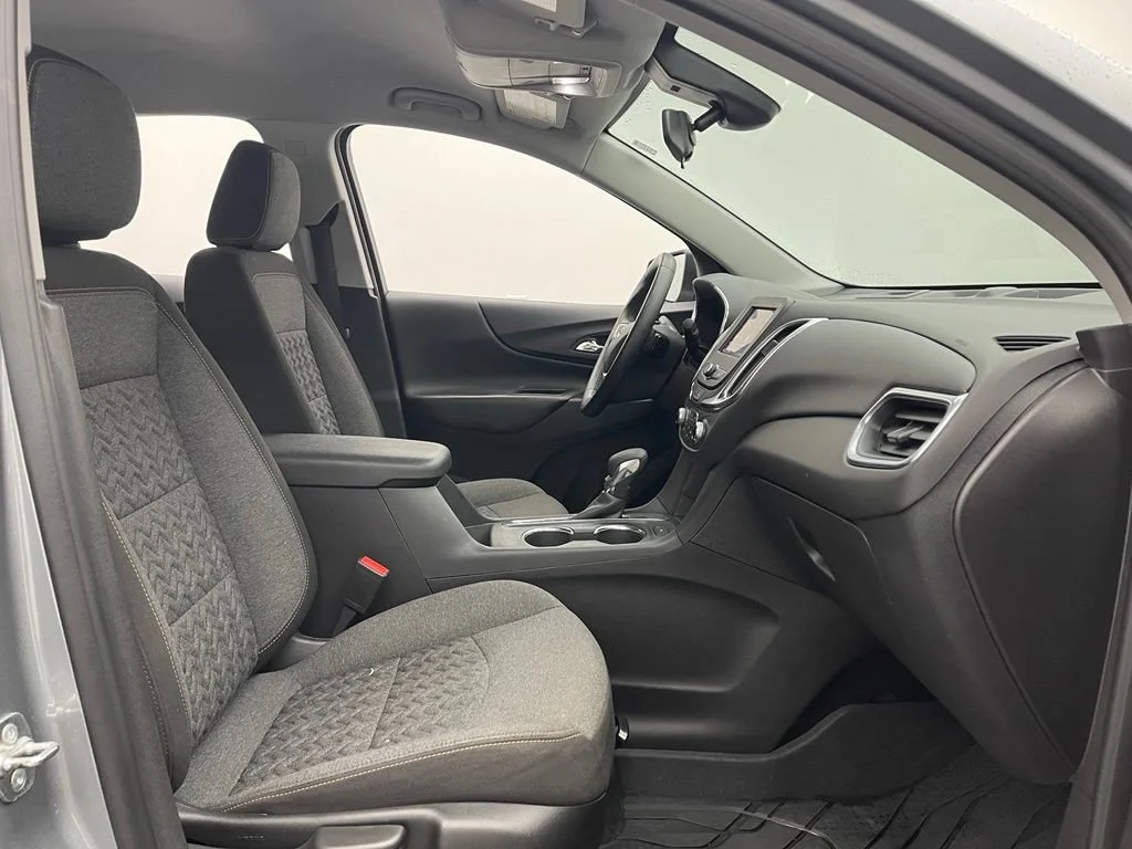 Used 2024 Sterling Gray Metallic Chevrolet LT image 30