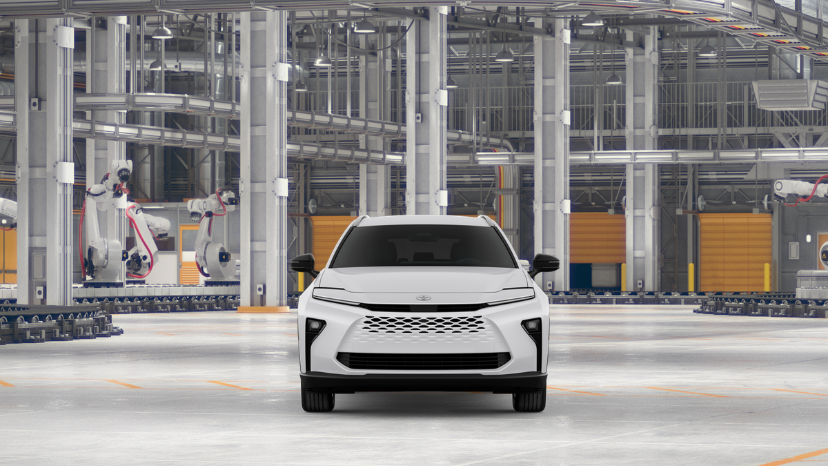 New 2026 Oxygen White Toyota XLE image 17