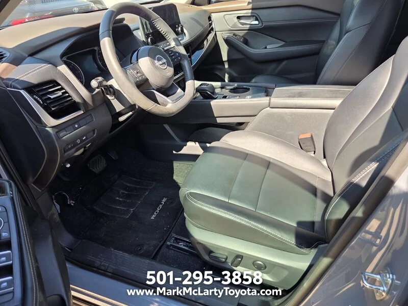Used 2023 Boulder Gray NISSAN SL image 9