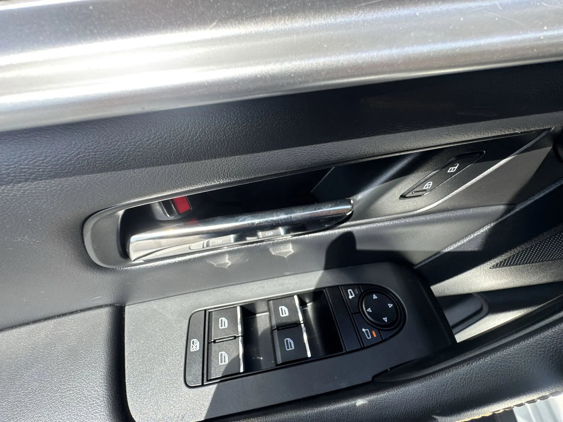 2025 Mazda CX-70 Premium Package - Photo 13