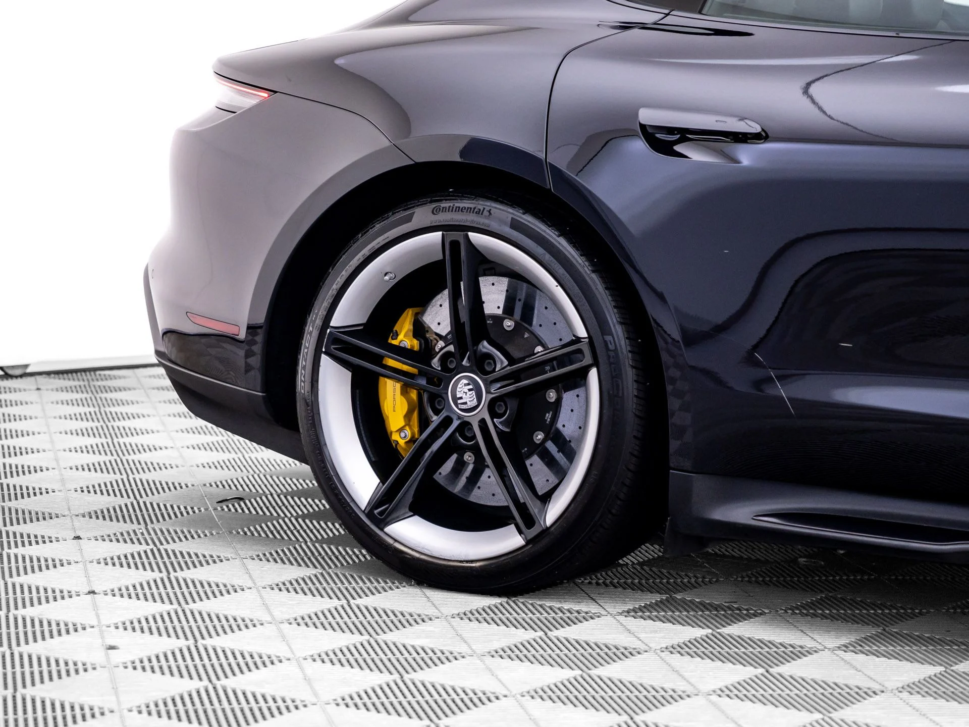 Certified Used 2021 Black Porsche 4S image 34