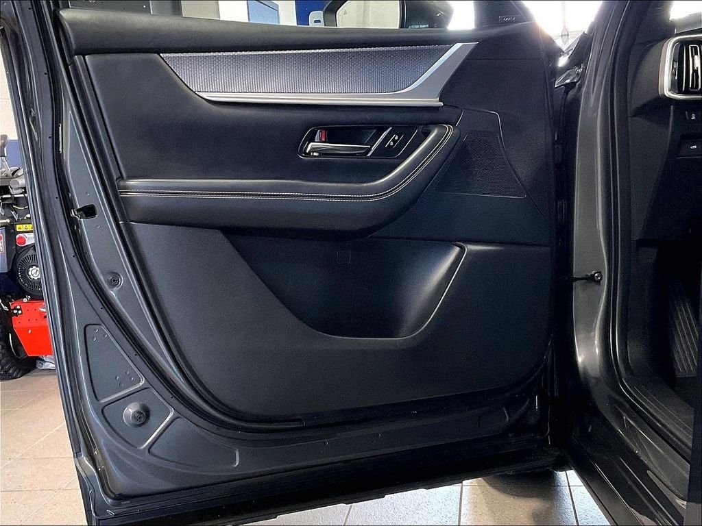 Used 2024 Gray Mazda Premium Plus image 9