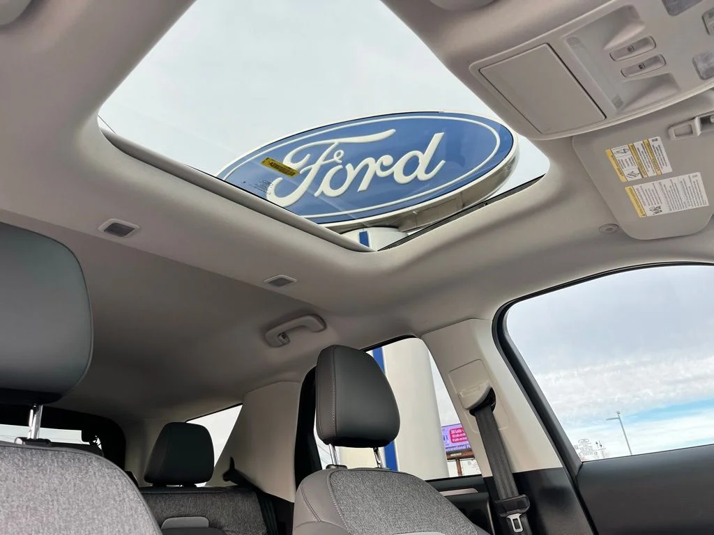 New 2026 White Ford Badlands image 23