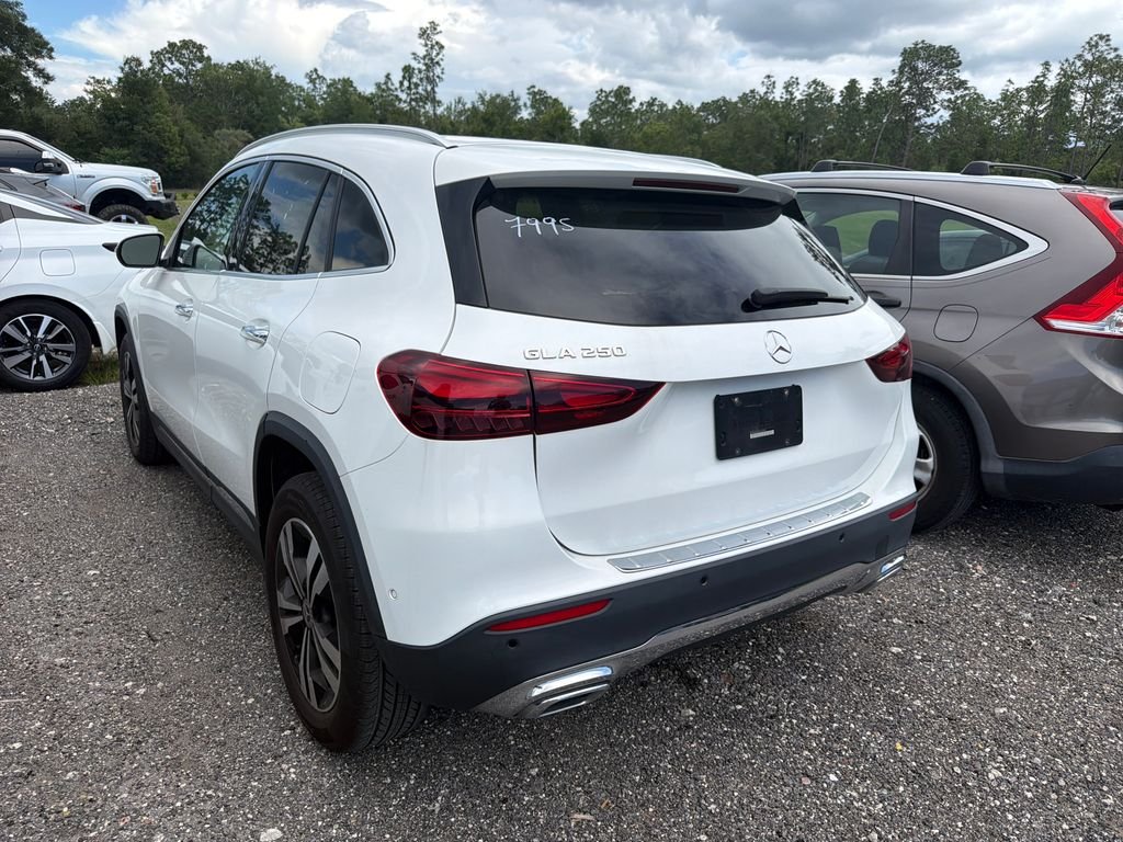 Used 2025 White Mercedes-Benz GLA 250 image 6