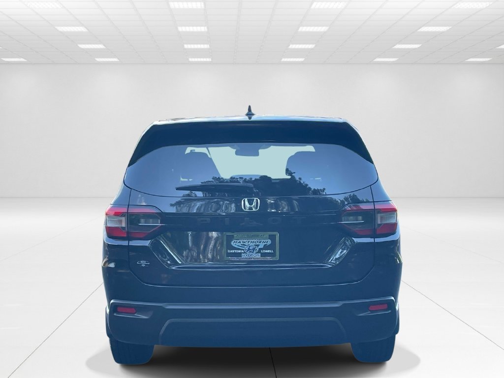 Used 2023  Honda LX image 5