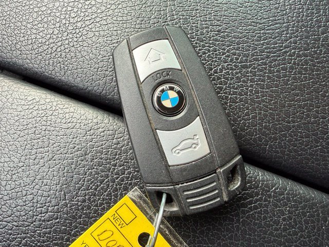 Used 2013 Alpine White BMW xDrive35i image 16