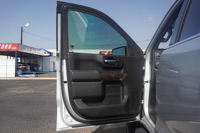 Used 2021  GMC SLT image 14