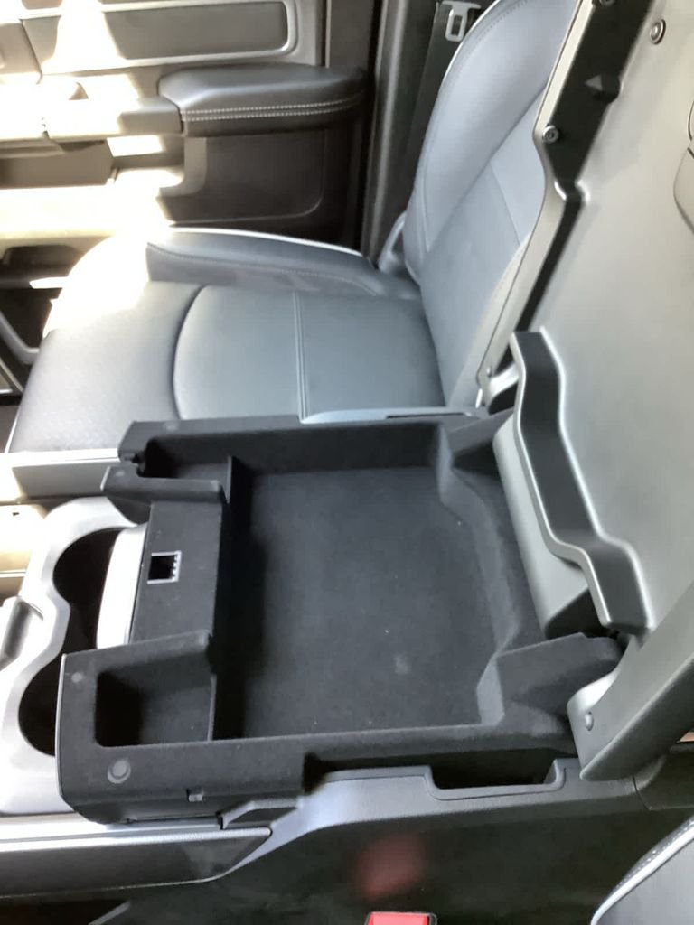 2025 RAM 2500 Laramie - Photo 24