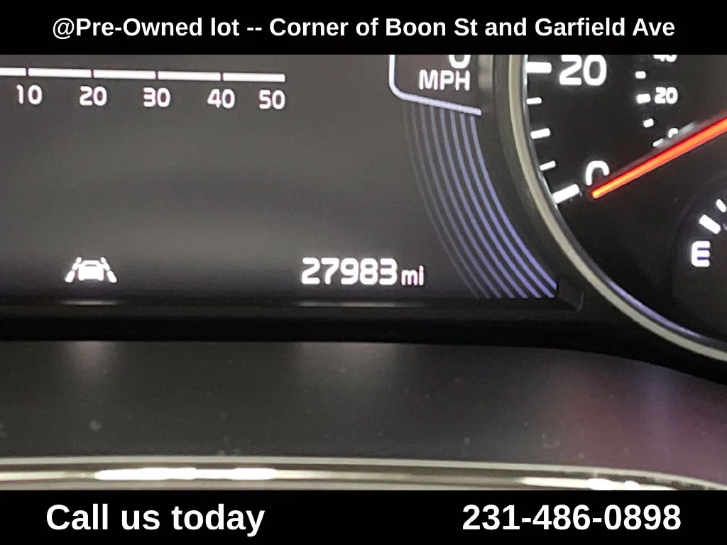 Used 2023 Black Kia SX image 22