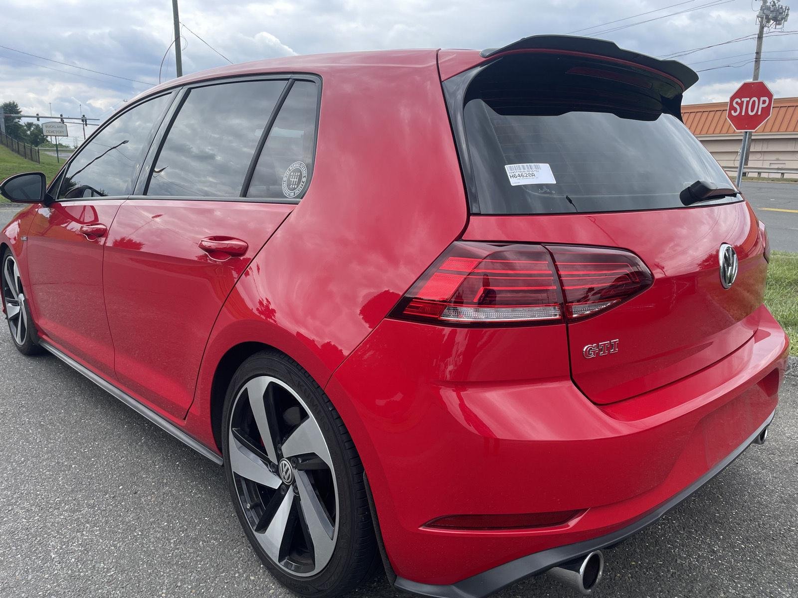 Used 2020 Tornado Red Volkswagen S image 4