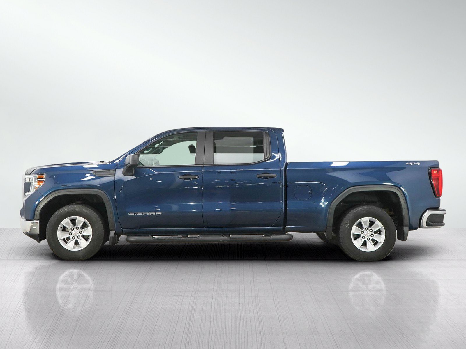 Used 2019 GMC Sierra 1500 Base with VIN 1GTU9AEF2KZ352781 for sale in White Bear Lake, Minnesota