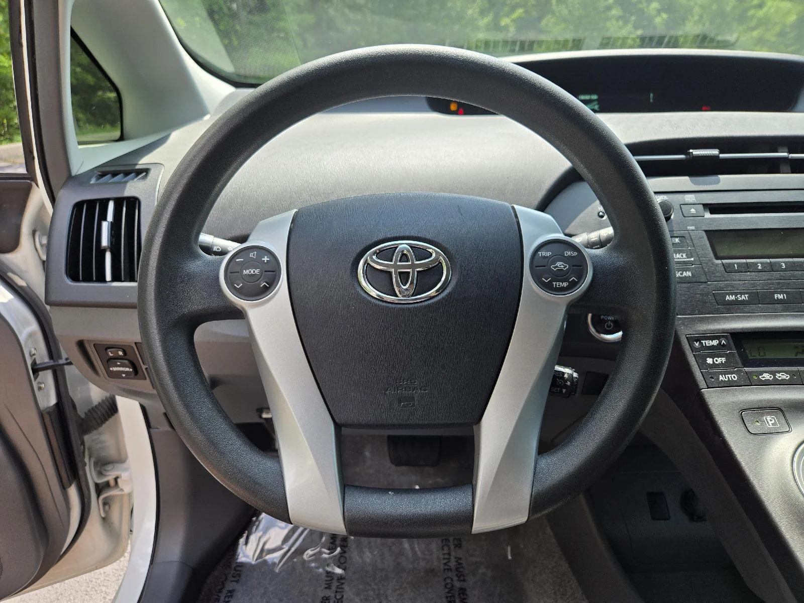Used 2011 Blizzard Pearl Toyota II image 15