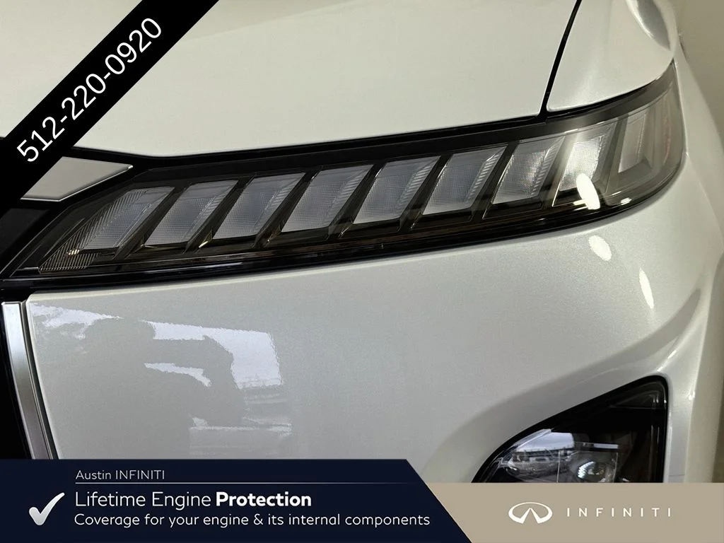 New 2027 White INFINITI LUXE image 41