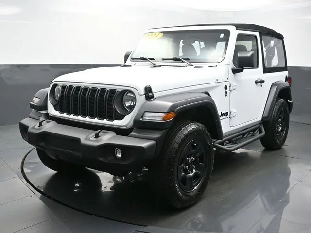 Used 2024 White Jeep Sport image 3
