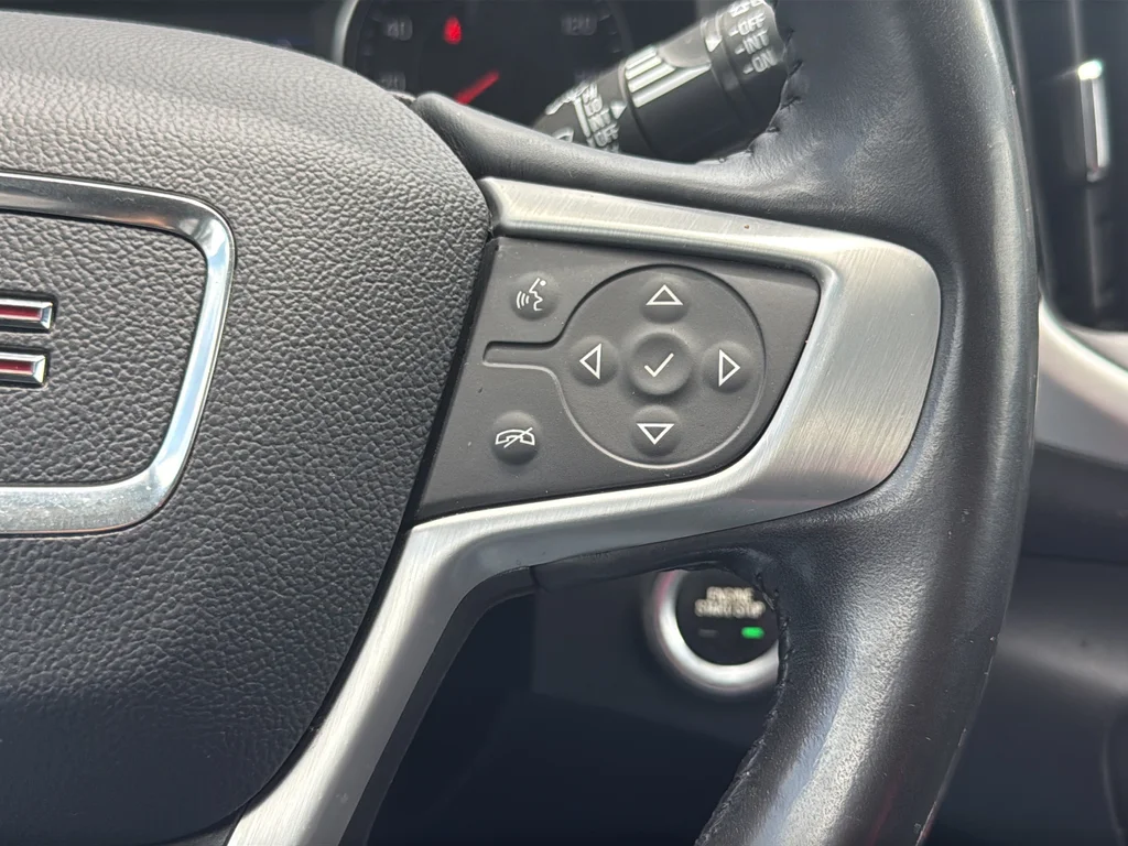 Used 2019 Blue GMC SLE image 18