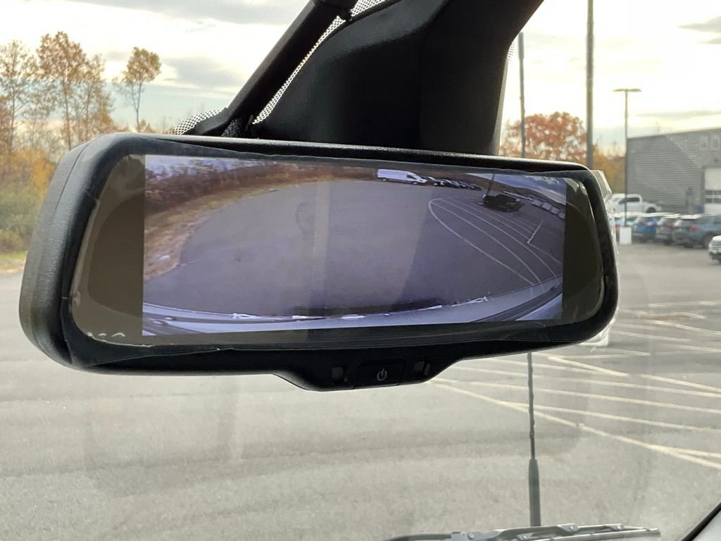 New 2026 Oxford White Ford E-350 SRW image 3