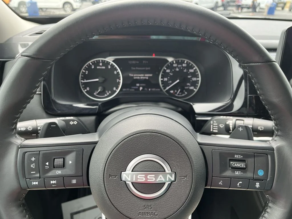 Used 2025 Blue Nissan SV image 14