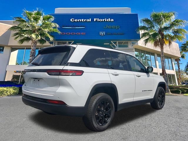 Certified Used 2025 White Jeep Altitude X image 5
