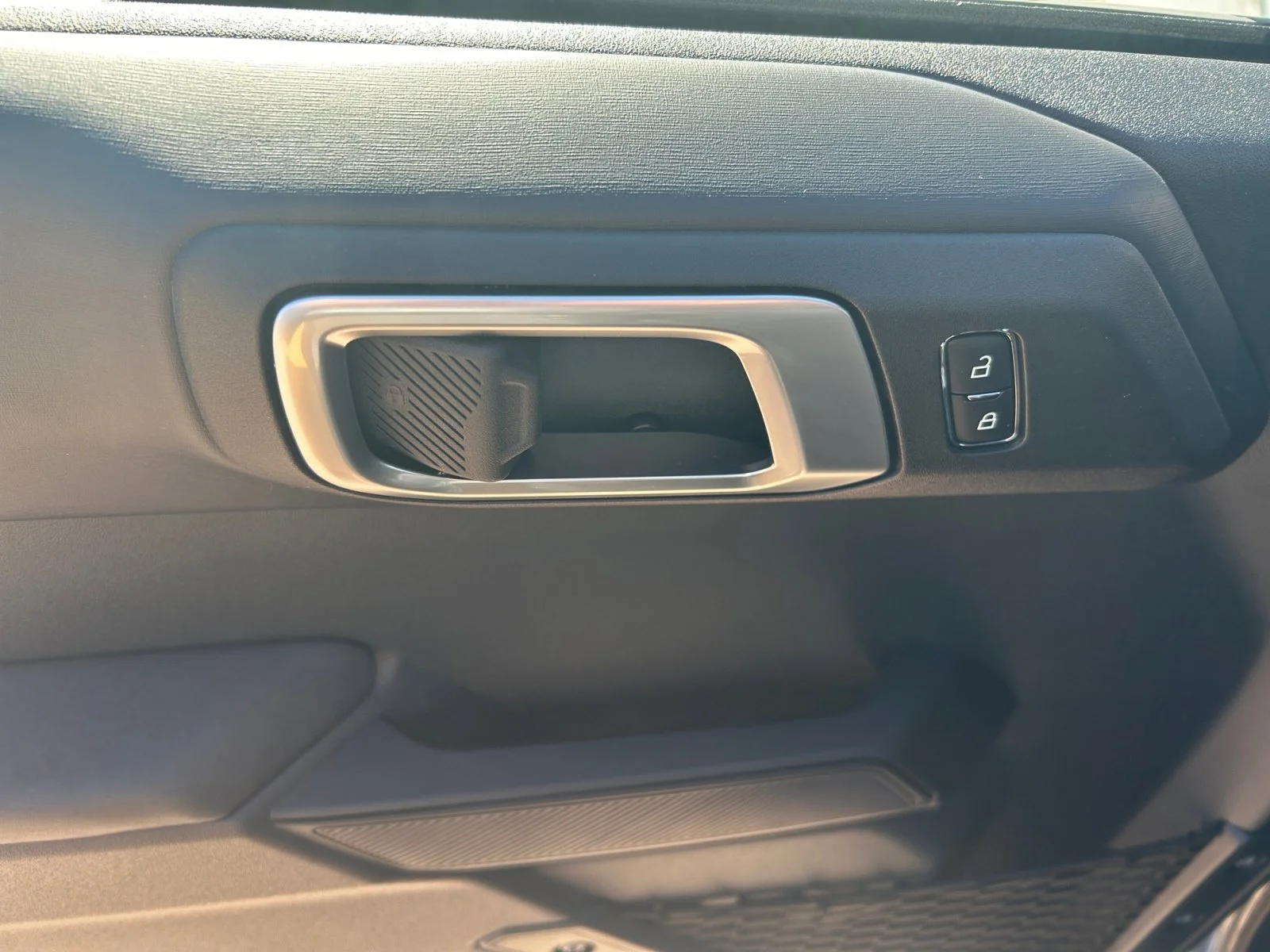 New 2026 Carbonized Grey Metallic Ford Badlands image 16