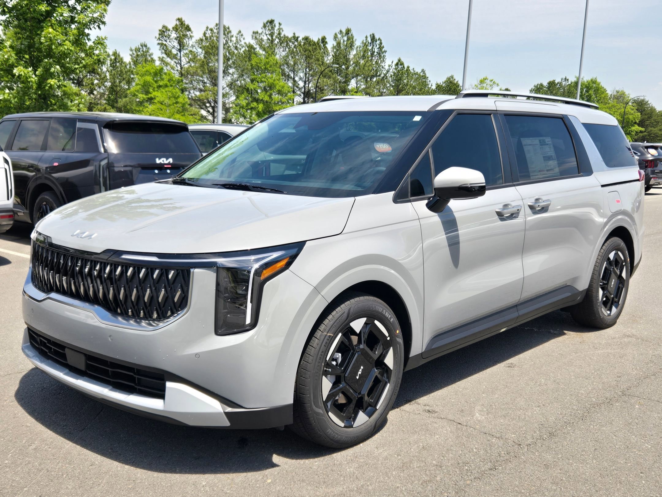 New 2026 Ceramic Silver Kia EX image 3