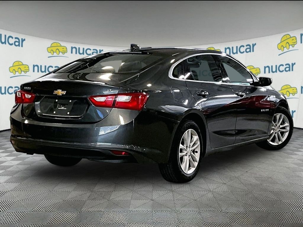 Used 2018 Gray Chevrolet LT image 6