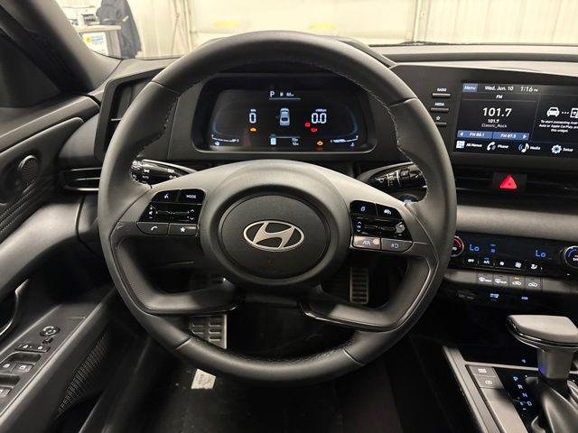 New 2026 Black Hyundai SEL Sport image 13
