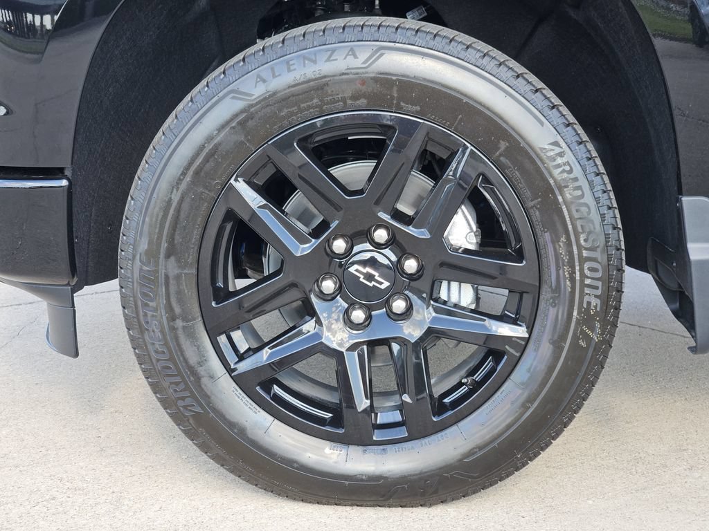 Certified Used 2026 Black Chevrolet Custom image 13