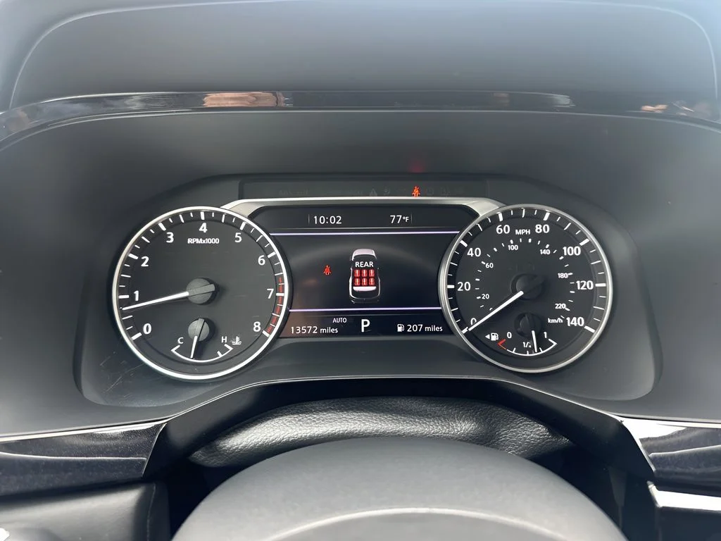Used 2025 Black Nissan SL image 25