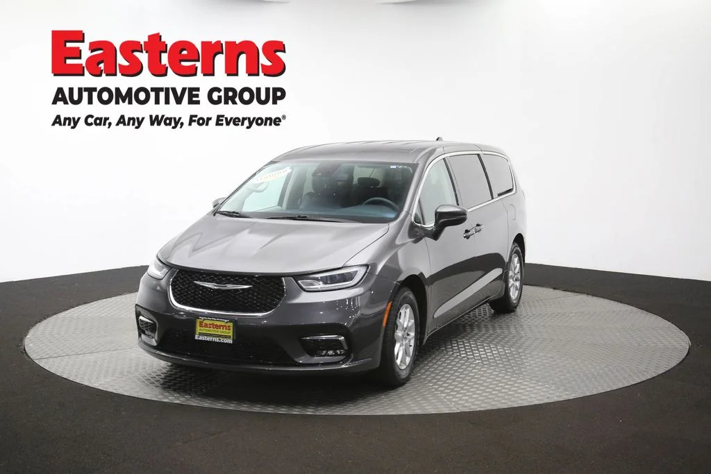 Used 2023 Gray Chrysler Touring L image 55