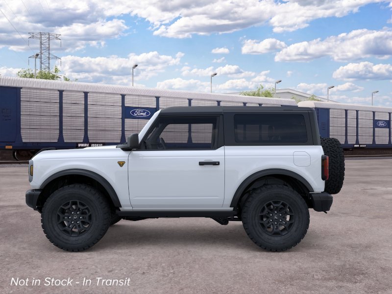 New 2026 Oxford White Ford Badlands® image 3
