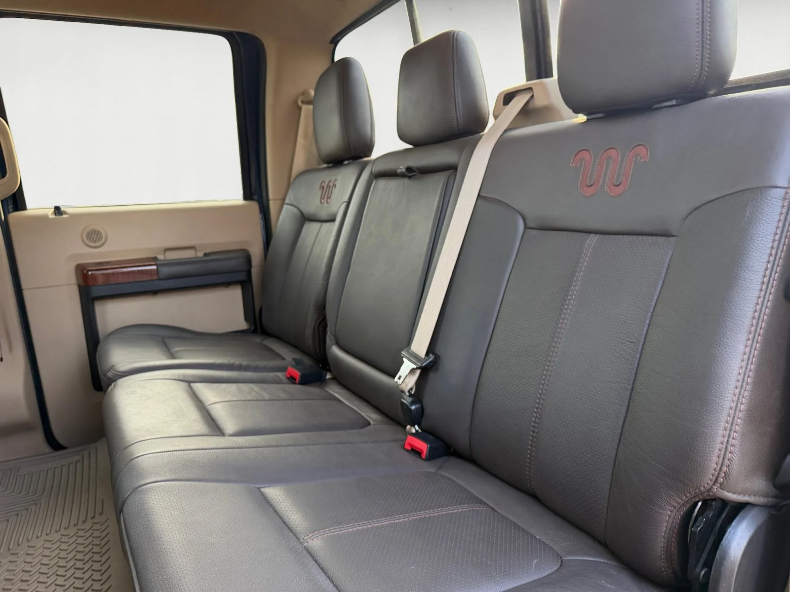 Used 2016 Blue Jeans Metallic Ford King Ranch image 13
