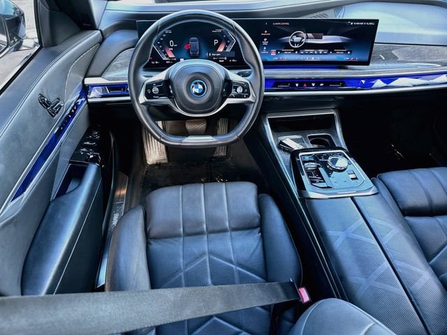 Certified Used 2024 Gray BMW xDrive60 image 24