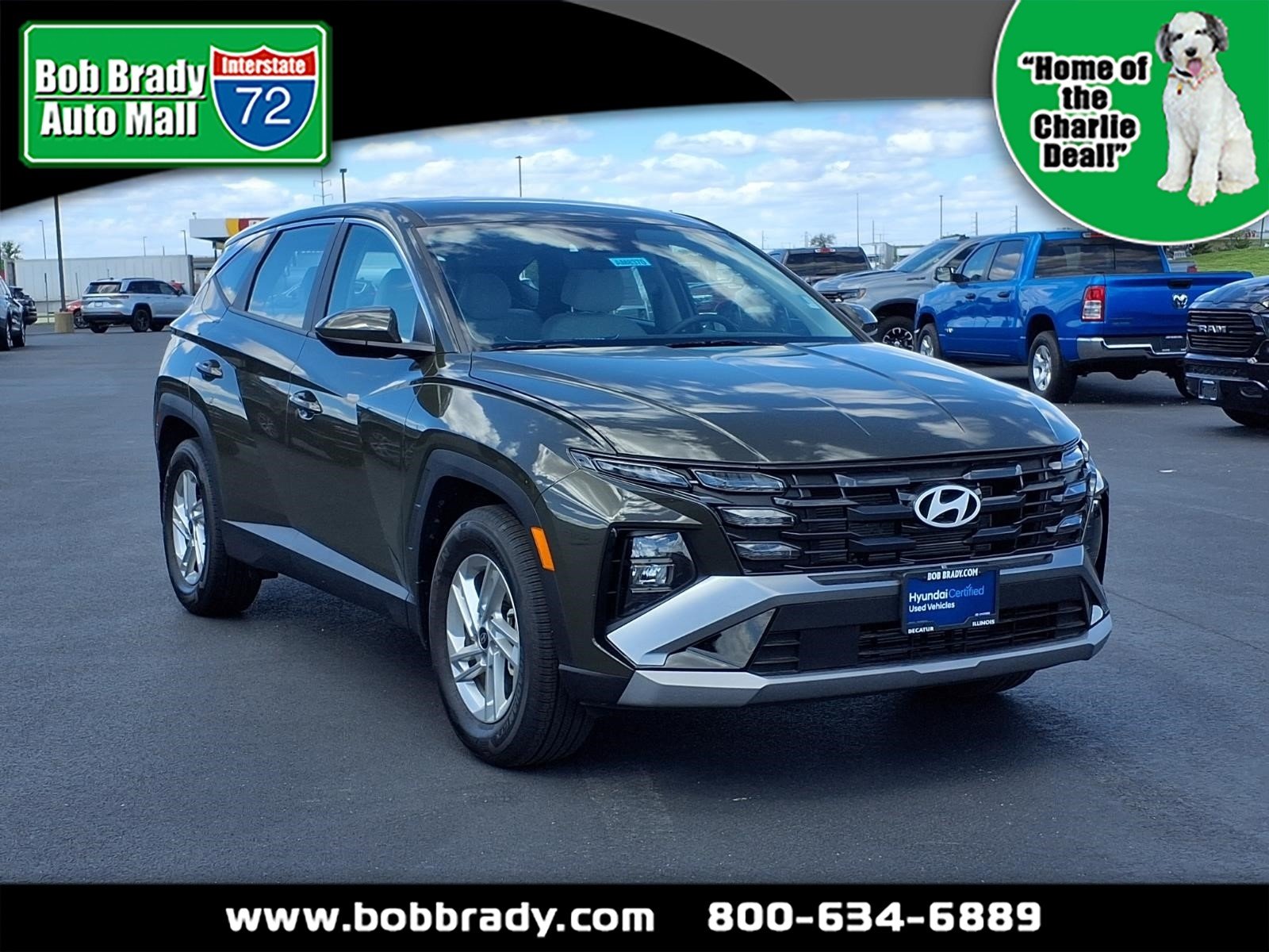 Certified Used 2025 Green Hyundai SE image 1