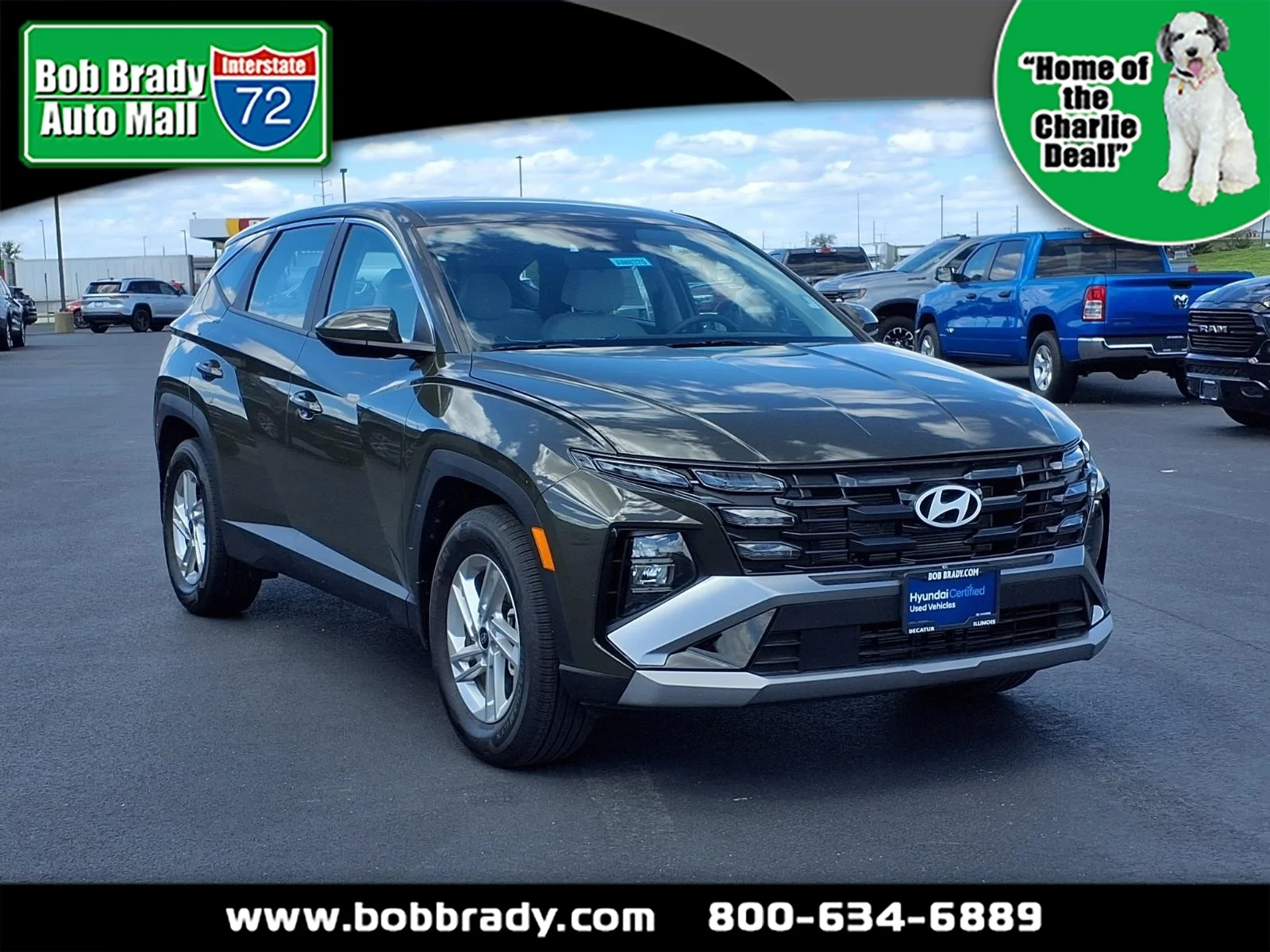 Certified Used 2025 Green Hyundai SE image 1