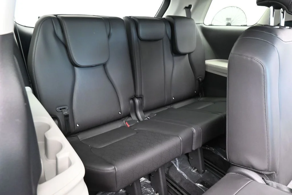 Used 2024 Deep Chroma Blue Kia LX image 38