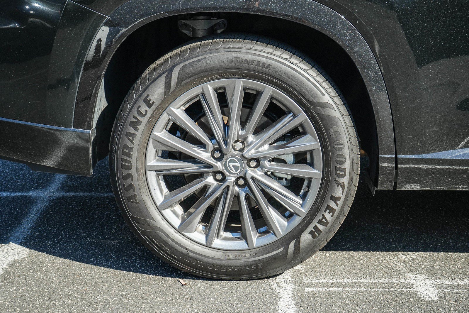 2025 Lexus TX Base - Photo 10