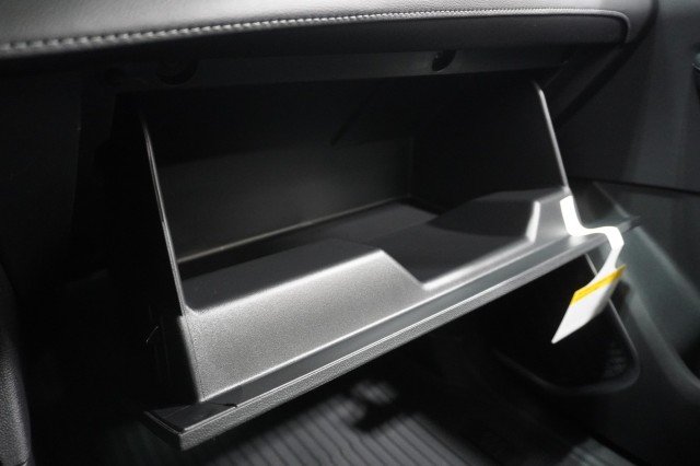 New 2026 Ebony Twilight Metallic Buick Sport Touring image 43